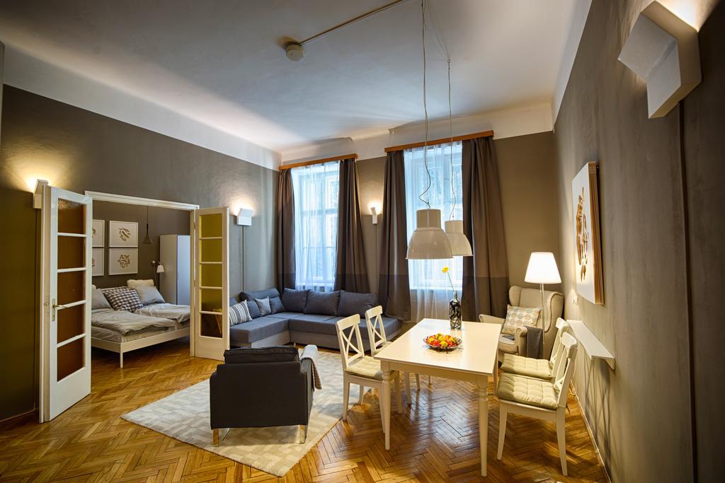 Logement Sous Le Chateau ブダペスト エクステリア 写真