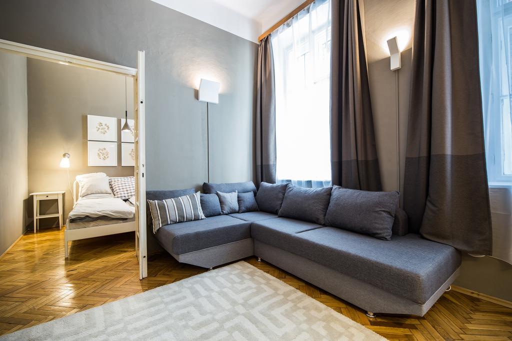 Logement Sous Le Chateau ブダペスト エクステリア 写真